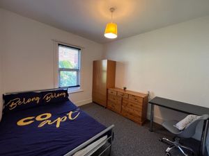 Photo 17- click for photo gallery